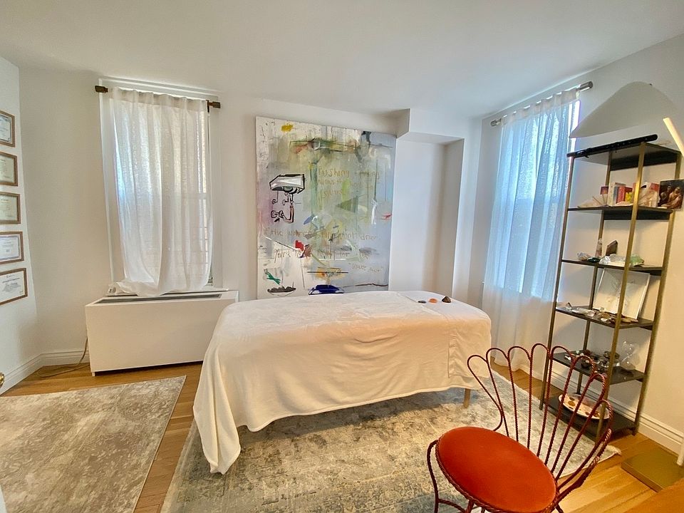 1st image of 944 Park Ave #6D