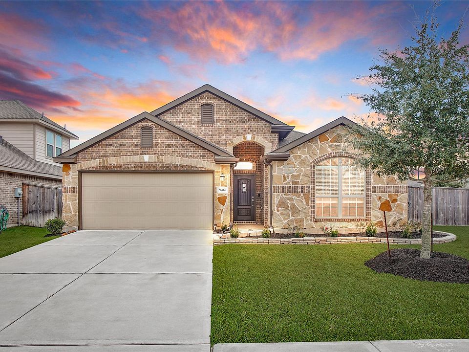 1st image of 9414 Summer River Dr