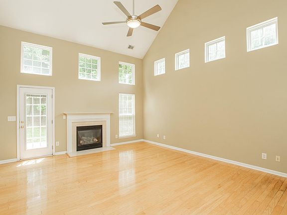 5th image of 8214 Braids Bend Ct