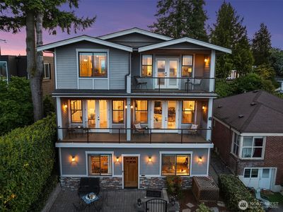 924 30th Avenue S, Seattle, WA, 98144