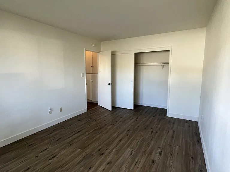 5330 Driftwood St #5 — Photo 10