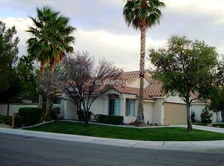 1300 Rancho Montanas Ln, Las Vegas, NV 89117