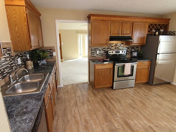 4th image of 2301 Purser Dr