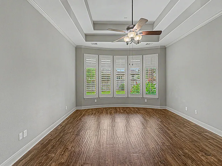 17430 Aberdeenshire Dr — Photo 23