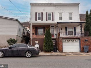 6 W Bacon St, Pottsville, PA 17901