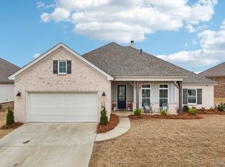 9355 Crescent Lodge Cir, Pike Road, AL 36064