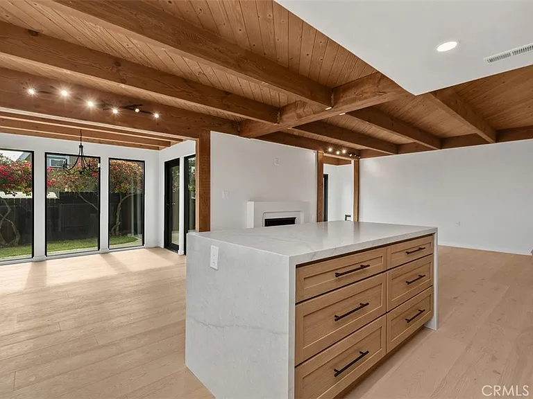28851 Shady Pl — Photo 7