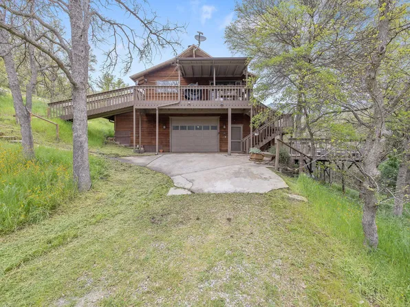 43677 Washburn Drive, Three Rivers, CA 93271