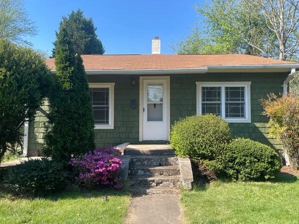 255 Sulphur Springs Rd, Asheville, NC 28806