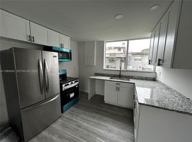 4429 SW 21st St, Hollywood, FL