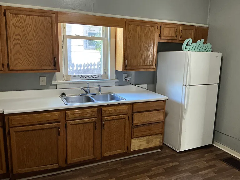 712 W Jackson St #1 — Photo 4
