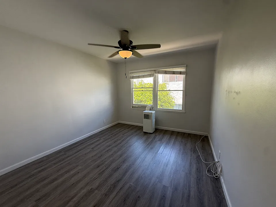 1222 McClellan Dr #8