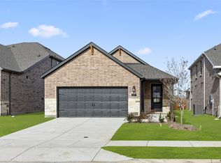 517 Waterhouse Lake Dr, Anna, TX 75409