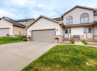 2519 Superior Ln NW, Rochester, MN 55901