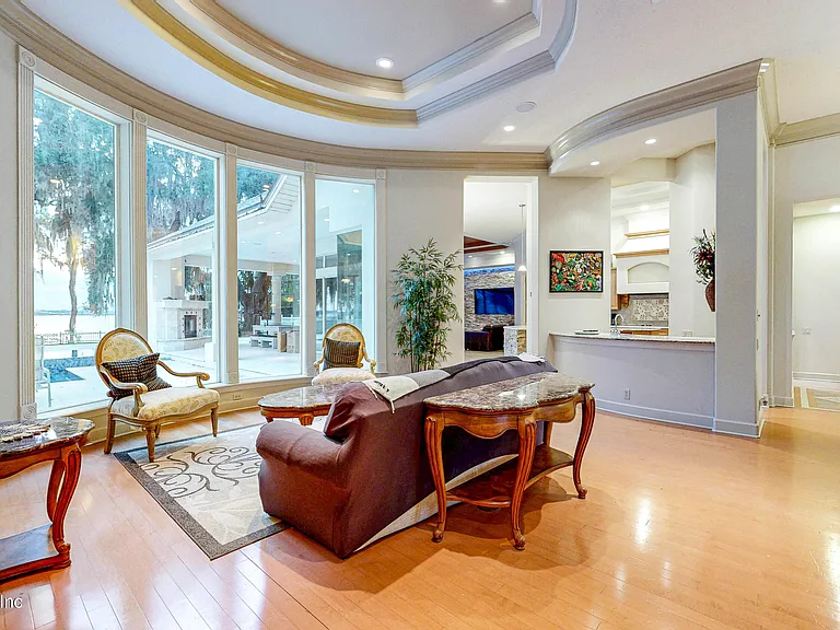 5549 Steamboat Rd — Photo 6
