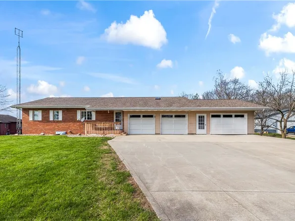 6 Kas Villa Acres, Sullivan, IL 61951