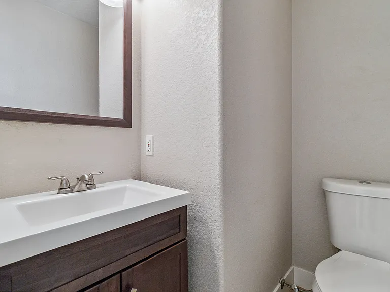 5357 E Hamilton Ave — Photo 19