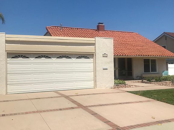 Spacious Drive, RV/Small Boat Parking on Left