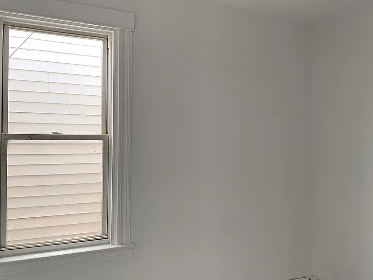 78 Van Nostrand Ave #2 — Photo 5