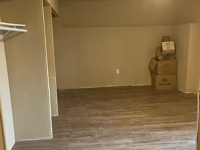 23568 Roulette Rd — Photo 29