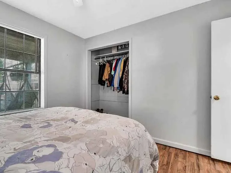 802 Benton St — Photo 9