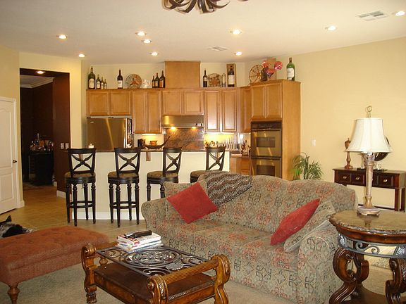 Family room / Kitchen Combo