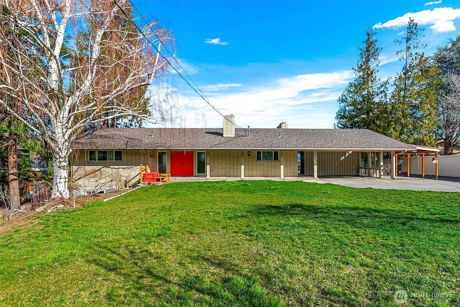 1117 Appleland Drive photo 1