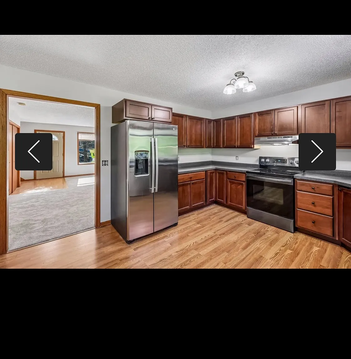 2 bed, 1.5 bath, 1410 sqft, $1,380 — Photo 3