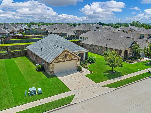 4th image of 1509 Martin Creek Dr