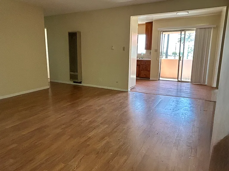 503 W 26th St #7 — Photo 5