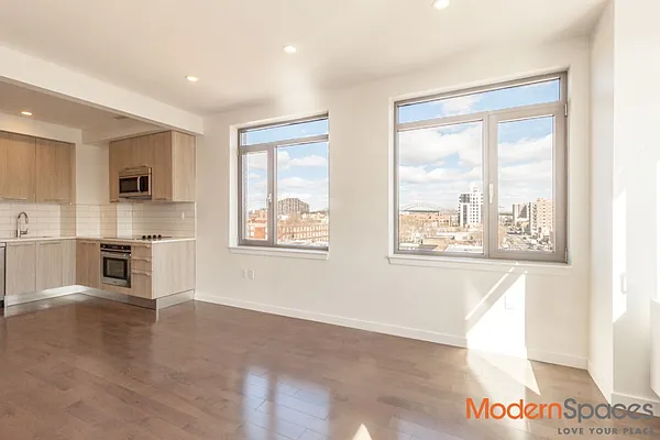 Rented by Modern Spaces | media 36