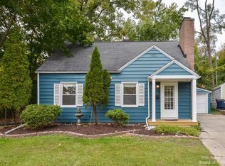 612 Brierwood Ct, Ann Arbor, MI 48103