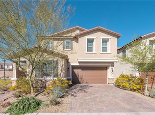 6331 White Lies St, Spring Valley, NV 89113