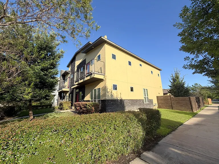 5901 Charles Merle Dr #1 — Photo 5