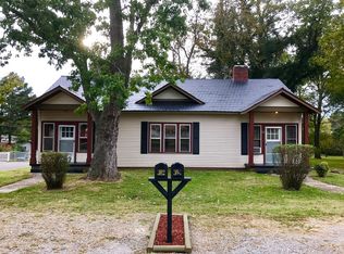 302 S Bratton St, Decherd, TN 37324