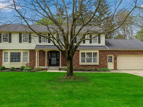 130 Chapel Woods St, Buffalo, NY 14221