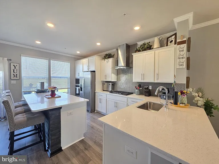 867 Amity St #1 — Photo 17