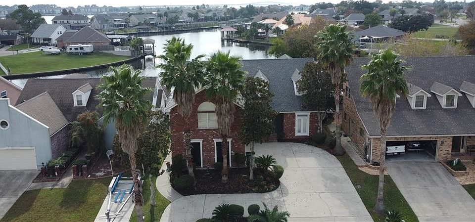 1st image of 314 Windward Passage St