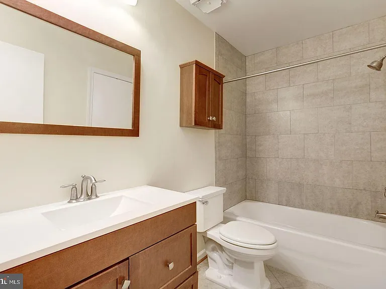 9816 Oakdale Woods Ct — Photo 7