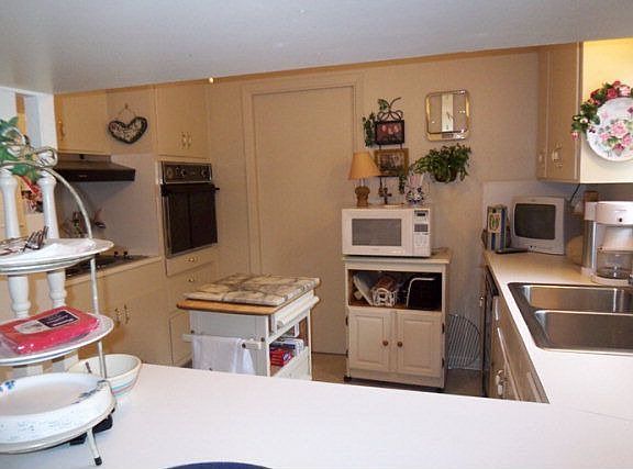 5th image of 409 Englewood Dr