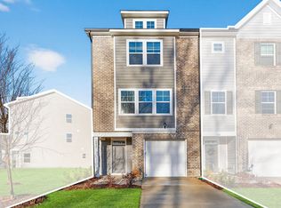 1965 Enniscorthy St, Fuquay Varina, NC 27526