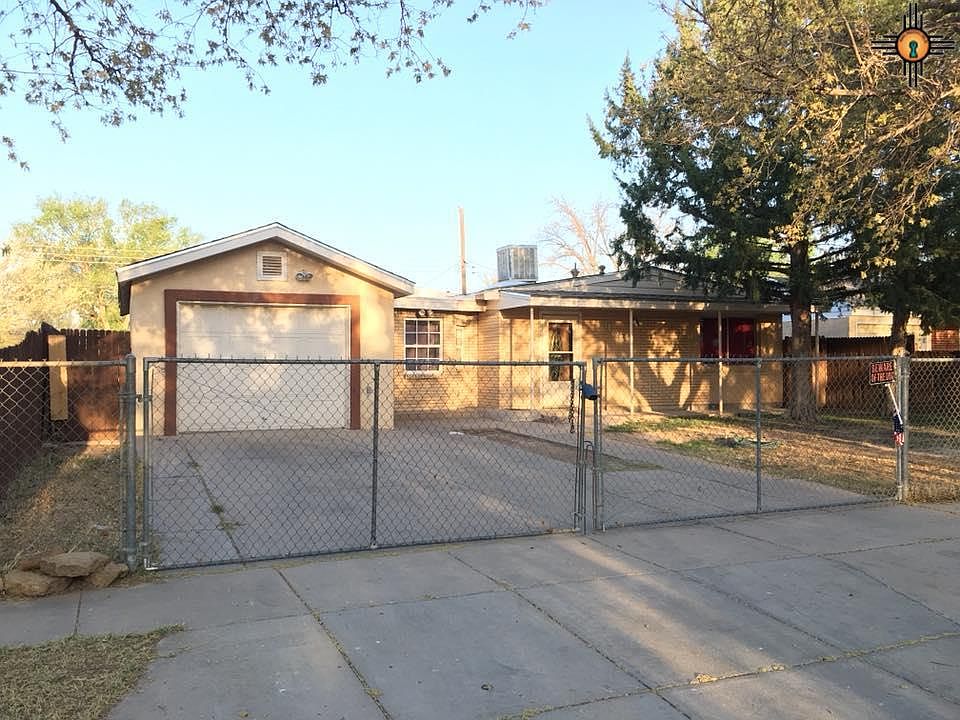 1st image of 3105 Vassar Dr