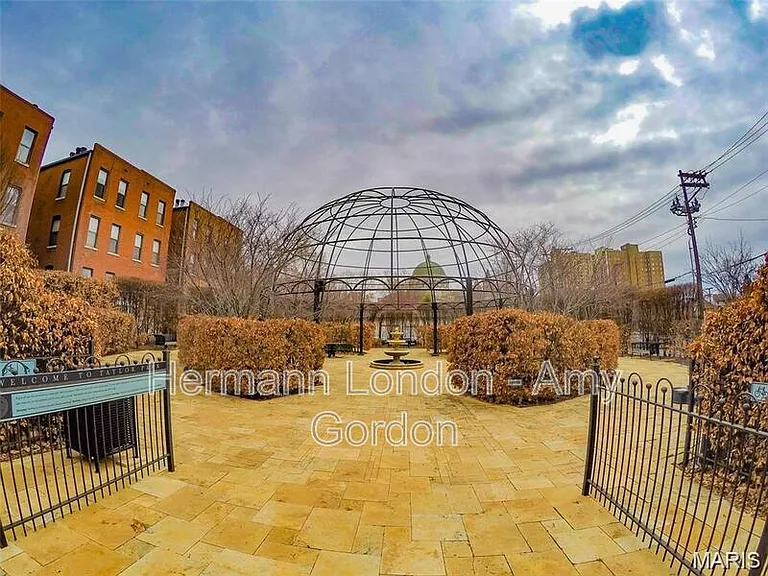 4501 Lindell Blvd #12E — Photo 20