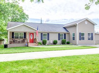 4305 Lee Rd, Knoxville, TN 37921