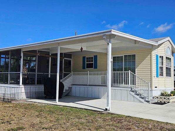 3600 SE Mariposa Ave LOT 32