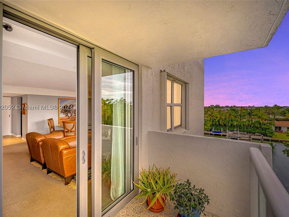 1st image of 10000 W Bay Harbor Dr APT 401