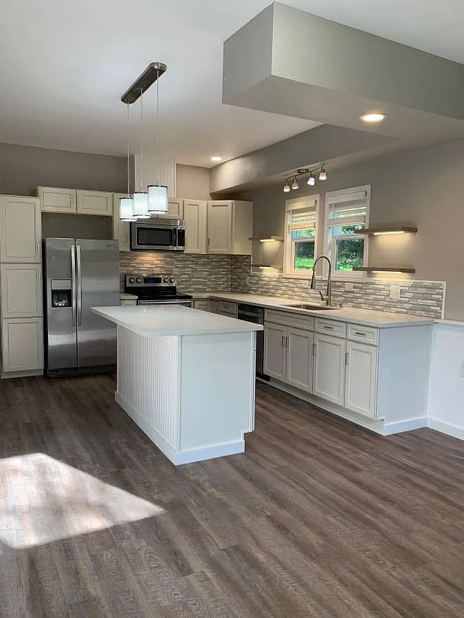 1 bed, 1000 sqft, $2,095 — Photo 1