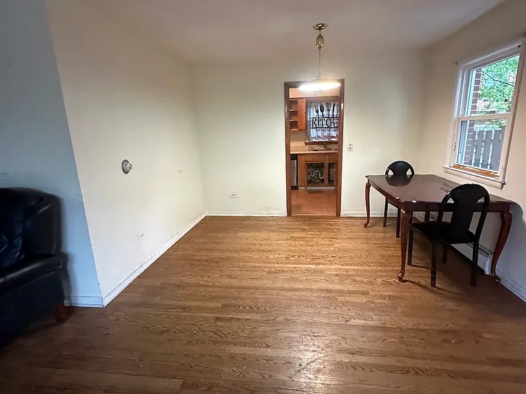 1685 Sunset Rd — Photo 2