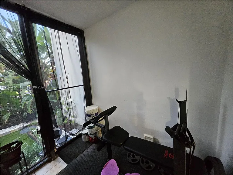 212 Lake Pointe Dr #113 — Photo 64