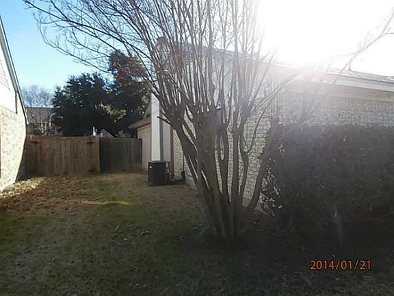 4th image of 2918 Haymeadow Dr